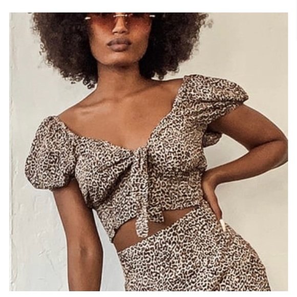 Lulus Tops - *HOST PICK* Fiercely in Love Beige Leopard Print Tie-Front Crop Top NWT size XS